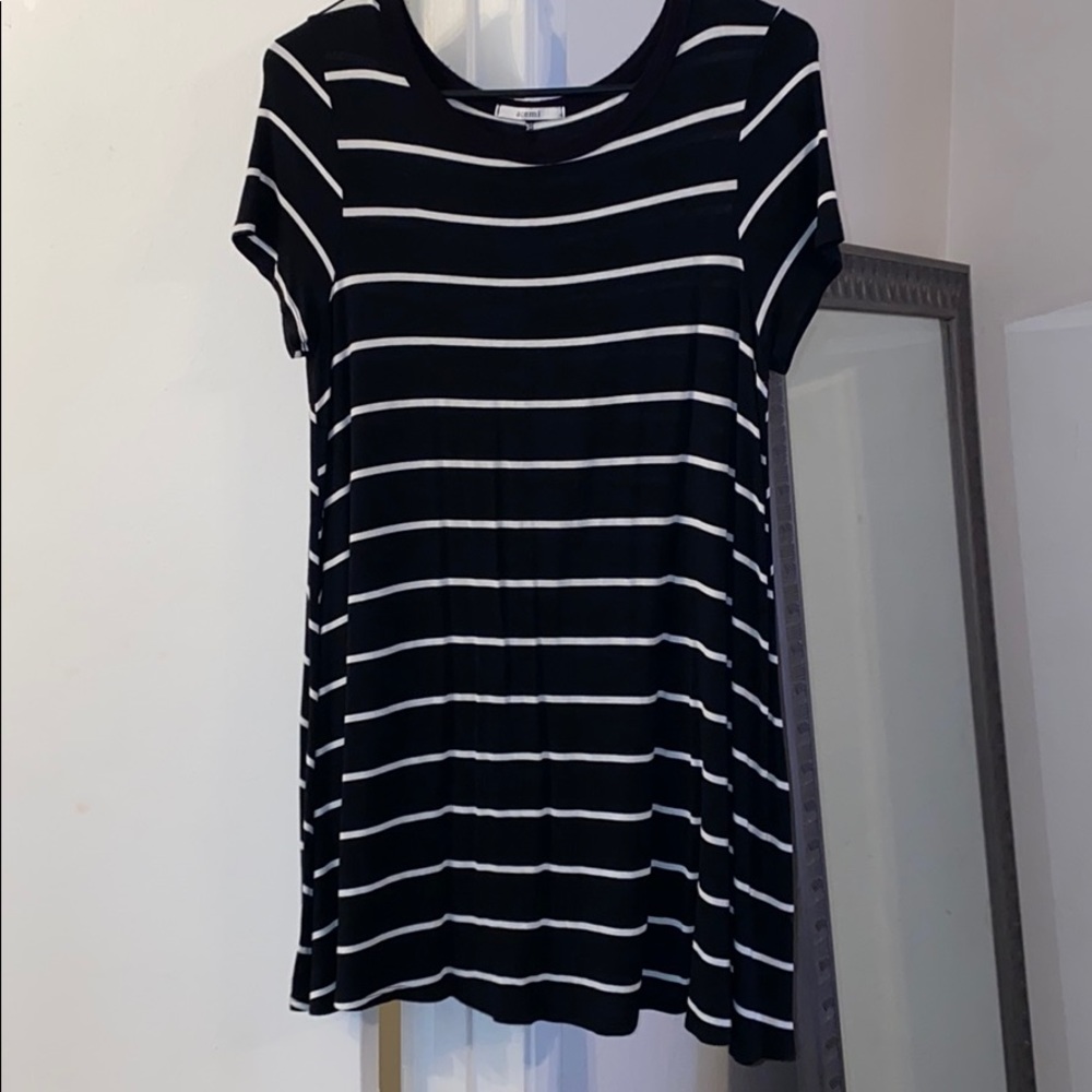 Black midi dress
